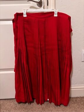 Folclórico dance piece Red pleated midi skirt #pleated #midi